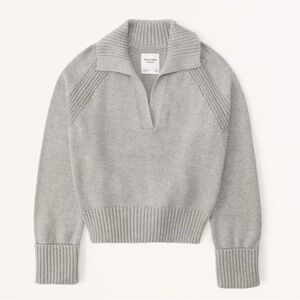 Abercrombie & Fitch Notch Neck Sweater in Grey